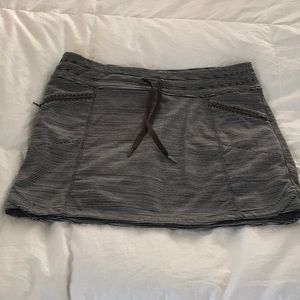 Women’s Athleta Skort